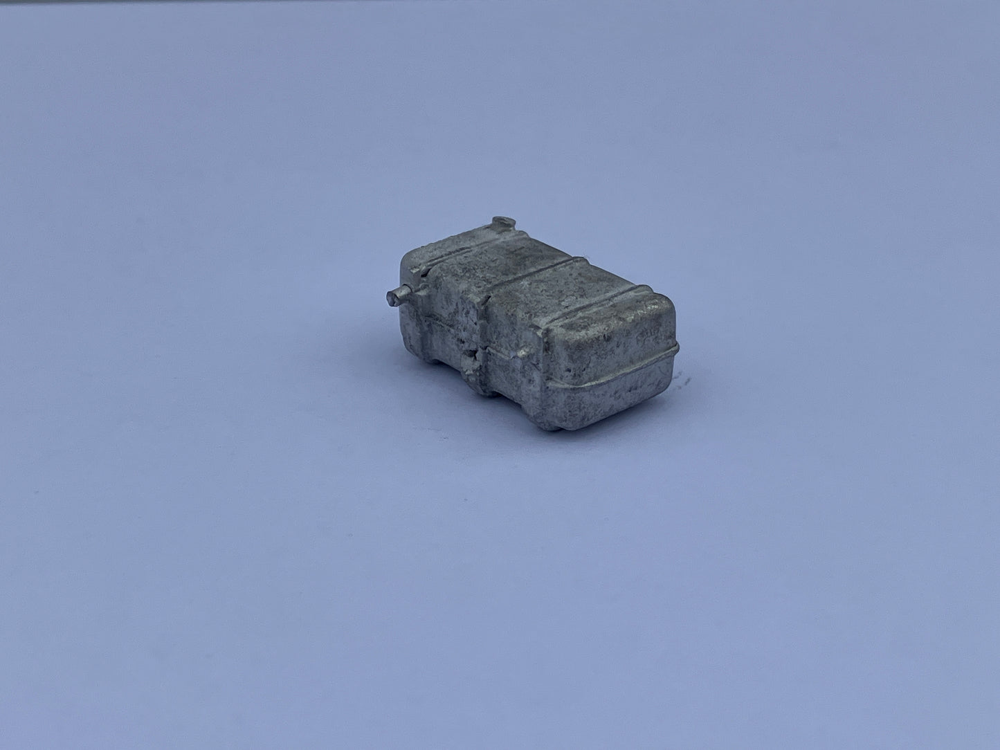 281 Volvo F88/F89 fuel tank