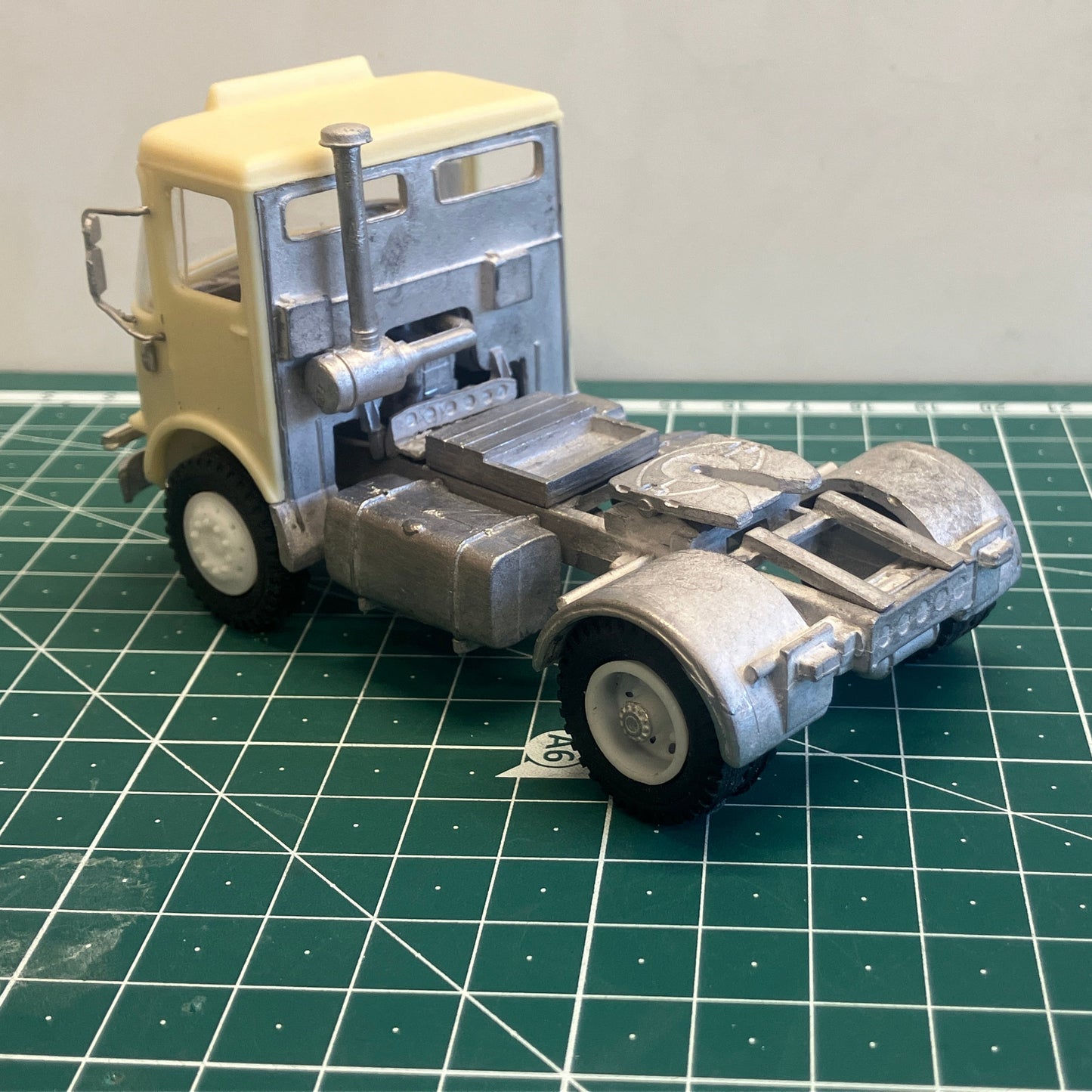 008 HG.8a Atkinson Borderer day cab