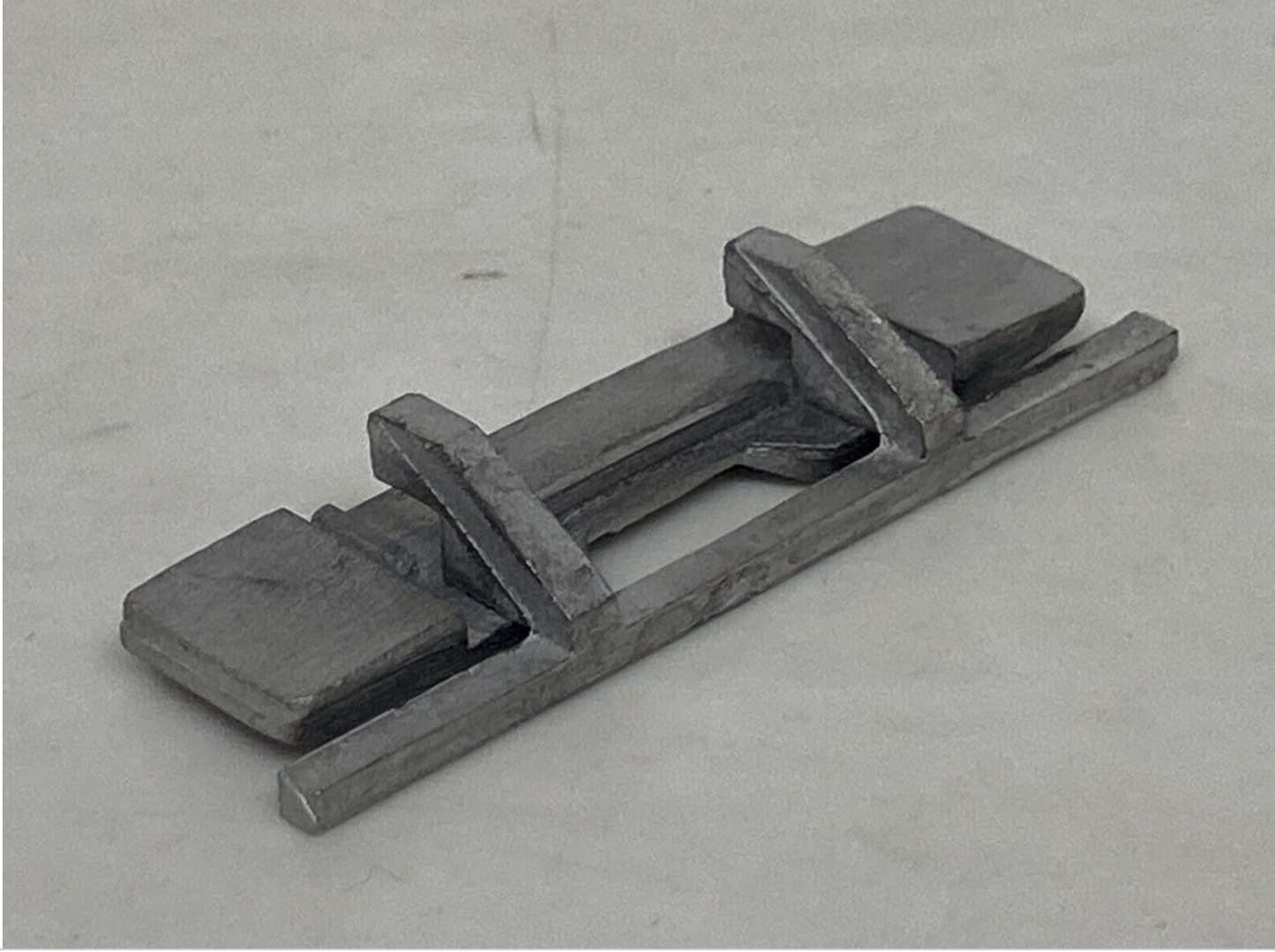 202 "Crane Fruehauf" tailboard and rear bumper