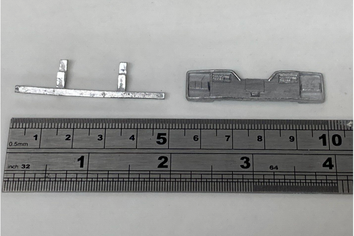 202 "Crane Fruehauf" tailboard and rear bumper