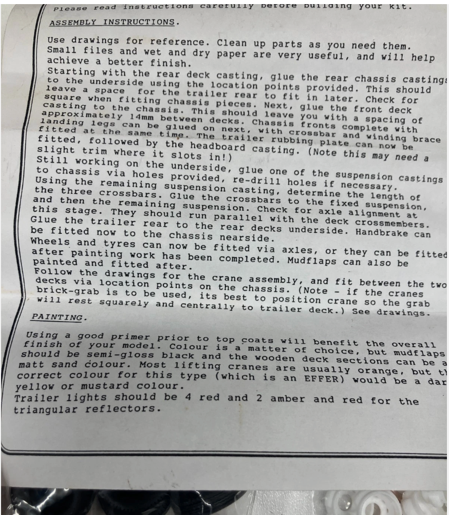 065 HG.65 Tri-axle brick trailer with crane (steel suspension)