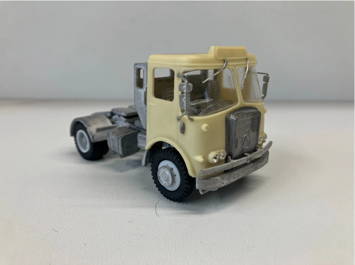 008 HG.8b Atkinson Borderer Sleeper Cab