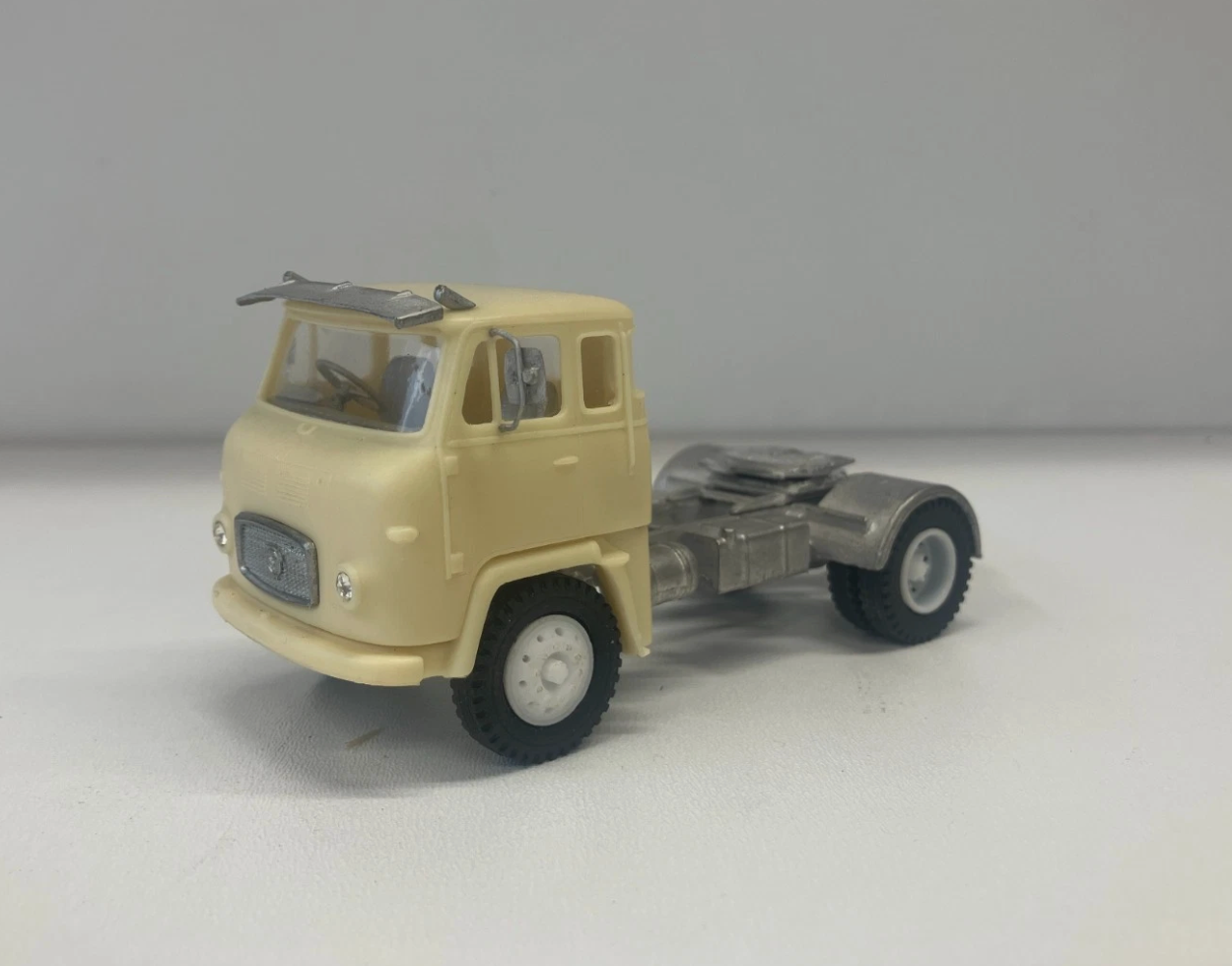 007 HG.7a Scania LB76 Sleeper Cab